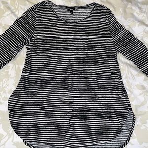 Oversized long sleeved top